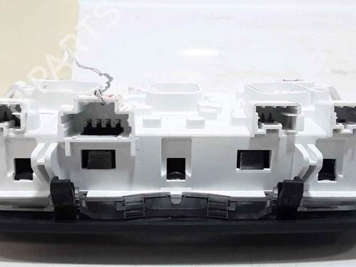 Interior roof light PEUGEOT 3008 II SUV (MC_, MR_, MJ_, M4_) 1.6 THP 165 (M45GYW, M45GZW, M45GYV) | BP25180451I8