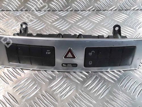 Used Warning switch MERCEDES-BENZ C-CLASS Coupe (CL203) C 200 CDI (203.707) (122 hp) 25167092
