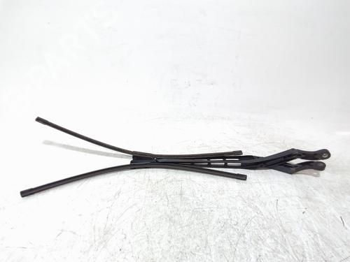 Used Front windshield wiper arm Front windshield wiper arm SEAT ALTEA (5P1) 1.6 TDI (105 hp) 39731705 39731705
