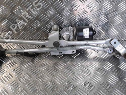 Used Front wipers mechanism BMW 1 (E87) 118 d (122 hp) 25202332