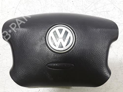 Airbag chauffør VW GOLF IV (1J1) 1.9 TDI (90 hp) 32353579