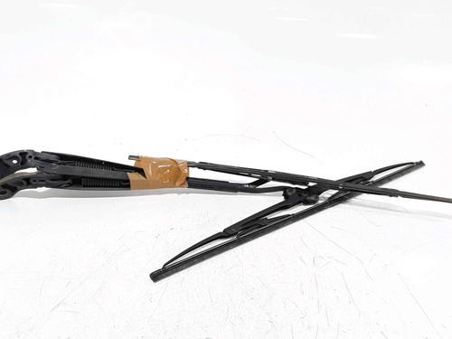 Used Front windshield wiper arm MINI MINI (R56) One (95 hp) 25202343