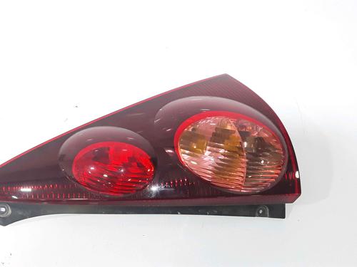 Used Right taillight PEUGEOT 107 (PM_, PN_) 1.0 (68 hp) 25193102