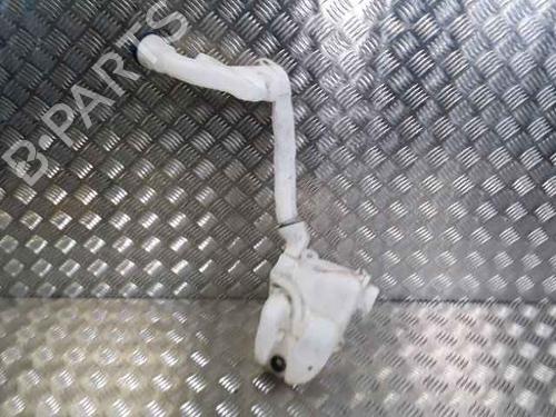 Used Windscreen washer tank PEUGEOT 208 I (CA_, CC_) 1.2 VTI 82 (82 hp) 25201661