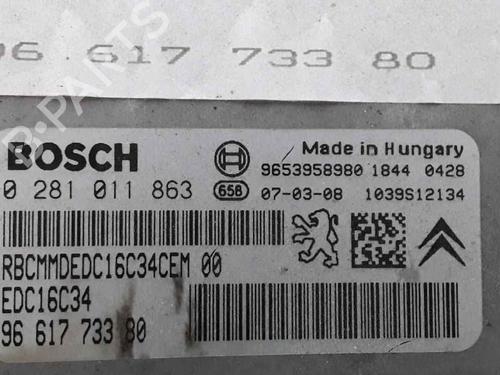 Engine control unit (ECU) CITROËN C4 I (LC_) 1.6 HDi | BP25194717M57 