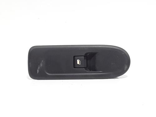Used Right front window switch Right front window switch CITROËN C3 II (SC_) 1.2 VTi 82 (82 hp) 33892297 33892297