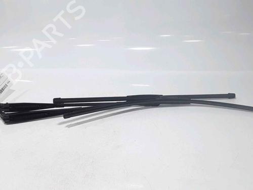Used Front windshield wiper arm PEUGEOT 308 I (4A_, 4C_) 2.0 HDi (136 hp) 25202782