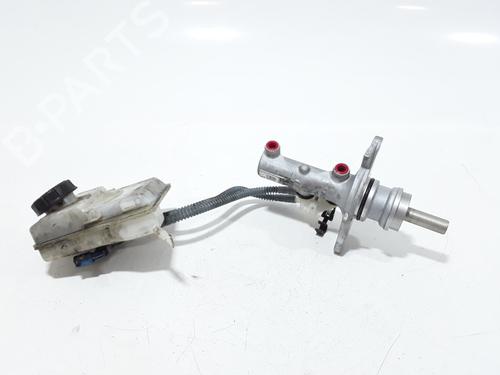 Used Brake master cylinder MERCEDES-BENZ VITO Van (W447) 114 CDI (447.601, 447.603, 447.605) (136 hp) 25166808