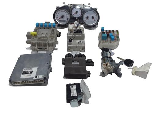 Used Electronic module Electronic module TOYOTA RAV 4 II (_A2_) 2.0 D 4WD (CLA20_, CLA21_, CLA20R, CLA21R) (116 hp) 35935092 35935092