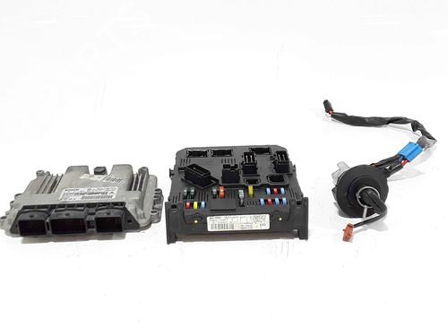 Used Engine control unit (ECU) PEUGEOT 206 Van 1.4 HDi (68 hp) 25195149