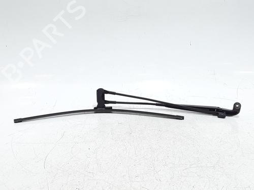 front-windshield-wiper-arm-peugeot-108-2014-32767354 main image