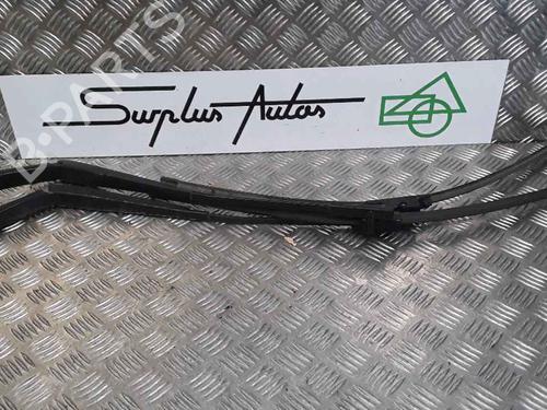 Used Front windshield wiper arm VW TOURAN (1T1, 1T2) 1.9 TDI (105 hp) 25201452