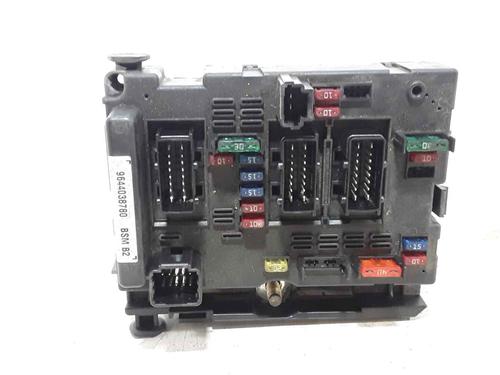 Used Fuse box PEUGEOT 307 (3A/C) 2.0 HDi 90 (90 hp) 25178428