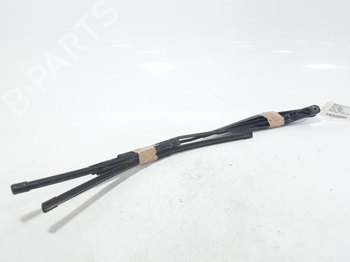 Used Front windshield wiper arm VW POLO V (6R1, 6C1) 1.2 (70 hp) 25202724