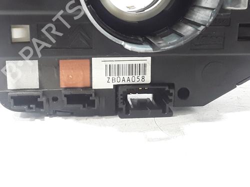 Headlight switch PEUGEOT 208 I (CA_, CC_) 1.2 VTI 82 | BP26402477I24