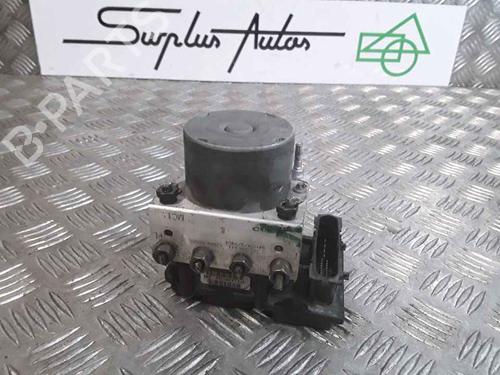 Used ABS pump NISSAN MICRA III (K12) 1.4 16V (88 hp) 25163304