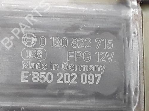 Front right window mechanism VW T-ROC (A11, D11) 2.0 TDI | BP33458693C23 - Image 2