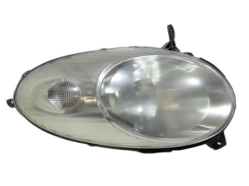 Used Left headlight NISSAN MICRA III (K12) 1.2 16V (65 hp) 30290787