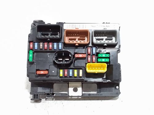 Used Fuse box Fuse box 38158946 38158946