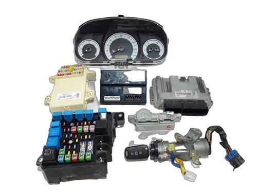 electronic-module-kia-ceed-hatchback-ed-2006-2007-2008-2009-2010-2011-2012-39415854 main image