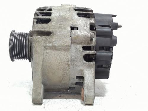Used Alternator RENAULT MEGANE III Coupe (DZ0/1_) 1.9 dCi (DZ0N, DZ0J, DZ1J, DZ1K) (131 hp) 32004452