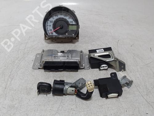 Elektronisk modul Elektronisk modul TOYOTA AYGO (_B1_) 1.0 (KGB10_, KGB10R) (68 hp) 33631707 33631707