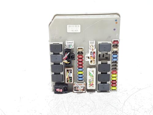 Used Fuse box Fuse box RENAULT CLIO III (BR0/1, CR0/1) 1.6 16V GT (BR10, CR10) (128 hp) 33631720 33631720