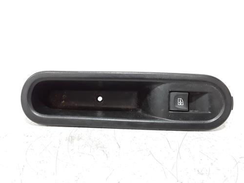 Used Right front window switch RENAULT TWINGO III (BCM_, BCA_) 1.0 SCe 65 (BCMJ) (65 hp) 32332128