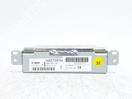 Radio Radio PEUGEOT 208 I (CA_, CC_) 1.2 PureTech 82 (82 hp) 37478883 37478883