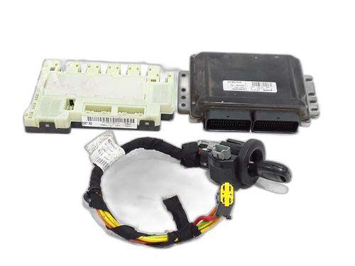 Used Electronic module RENAULT CLIO II (BB_, CB_) 1.4 16V (B/CB0P, BB13) (98 hp) 29642905