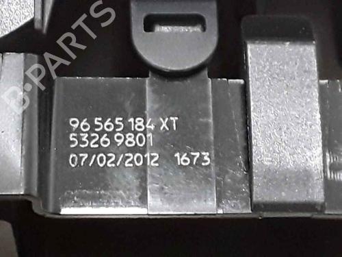 Right front window switch PEUGEOT 308 I (4A_, 4C_) 1.6 HDi | BP25191953I26 