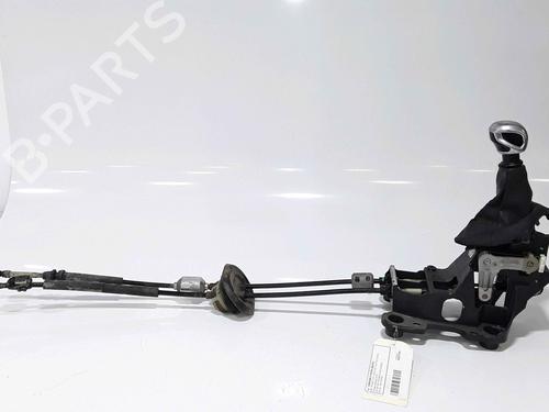 Used Gear lever PEUGEOT 208 I (CA_, CC_) 1.5 BlueHDI 100 (102 hp) 25183880