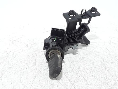 Used Ignition barrel ALFA ROMEO MITO (955_) 1.3 MultiJet (955AXP1A, 955AYC1A) (95 hp) 25826883