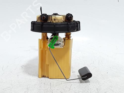 Used Fuel pump DACIA SANDERO II 1.5 dCi (90 hp) 32149954