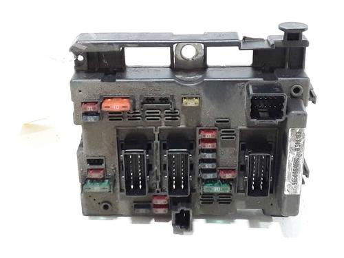 Zekeringkast PEUGEOT 307 (3A/C) 1.4 HDi (68 hp) 25179413