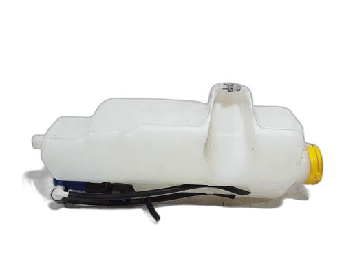 Used Windscreen washer tank RENAULT TWINGO III (BCM_, BCA_) 1.0 SCe 75 (73 hp) 30915597
