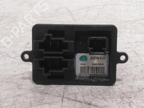 Used Heater resistor Heater resistor FIAT 500L (351_, 352_) 1.3 D Multijet (199LXY1A, 199LXY11) (84 hp) 39697886 39697886