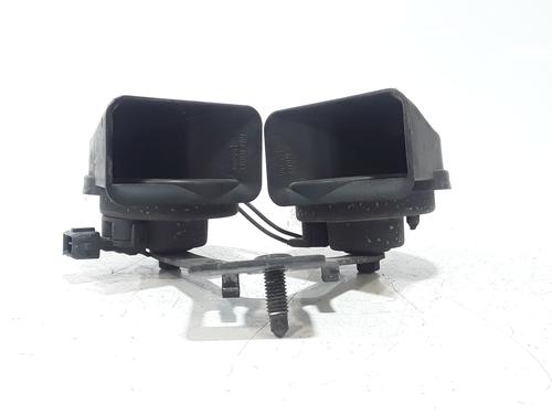Used Horn RENAULT MEGANE III Hatchback (BZ0/1_, B3_) 1.6 dCi (BZ00, BZ12, BZ13) (130 hp) 26701128