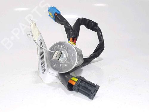 Used Ignition barrel PEUGEOT 206 Hatchback (2A/C) 1.1 i (60 hp) 25174640