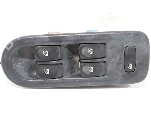 Used Switch RENAULT CLIO III (BR0/1, CR0/1) 1.5 dCi (88 hp) 25185630