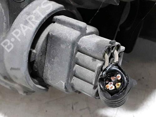 Right headlight KIA SPORTAGE III (SL) 1.7 CRDi | BP25182735C29 