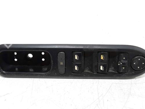 Used Switch PEUGEOT 407 (6D_) 2.0 HDi 135 (6DRHRH, 6DRHRE, 6DRHRG, 6DRHRJ) (136 hp) 25185788