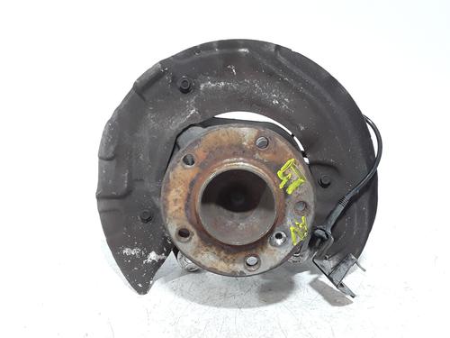 Used Left front steering knuckle BMW 1 (E87) 118 d (122 hp) 30290815