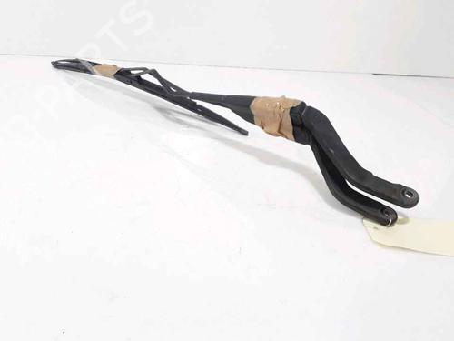 Used Front windshield wiper arm PEUGEOT 106 II (1A_, 1C_) 1.1 i (60 hp) 25202412