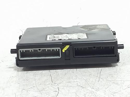 electronic-module-renault-captur-i-j5_-h5_-2013-32714613 main image