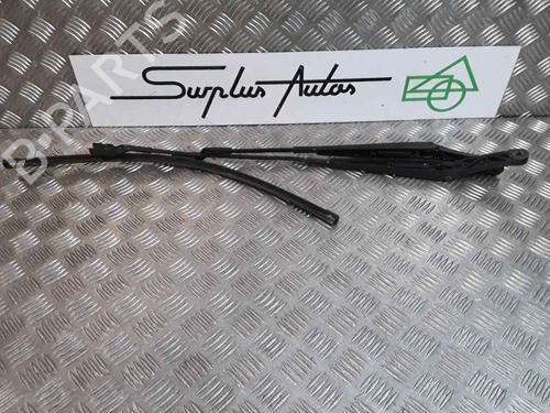 Used Front windshield wiper arm SEAT Mii (KF1, KE1) 1.0 (75 hp) 25201443