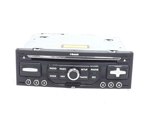 Used Radio Radio 37686031 37686031