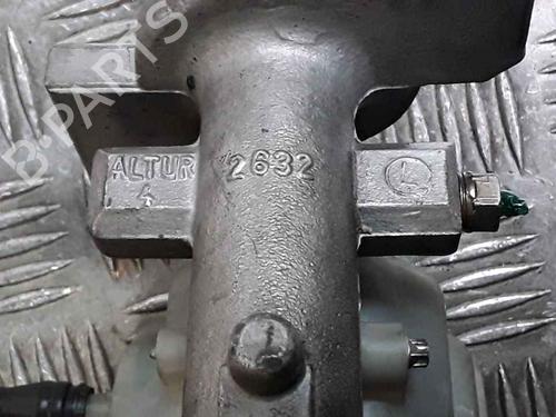 Brake master cylinder RENAULT TRAFIC II Van (FL) 1.9 dCi 100 (FL0C, FL0K, FL0B) | BP25165623M77 