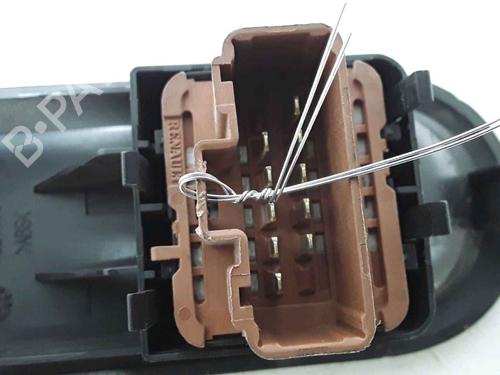 Switch RENAULT CLIO III (BR0/1, CR0/1) 1.5 dCi (BR0H, CR0H, CR1S, BR1S) | BP25185716I30