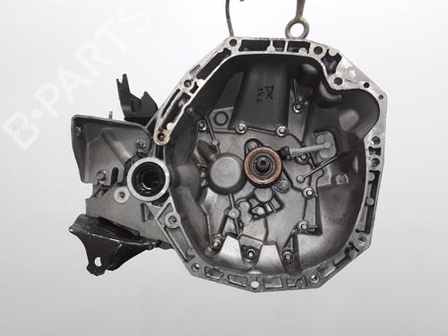 Used Gearbox Gearbox RENAULT CAPTUR I (J5_, H5_) 1.5 dCi 90 (J5N4, J5M5, J5MW, J5M6, J5AL, J5AJ) (90 hp) 32767379 32767379